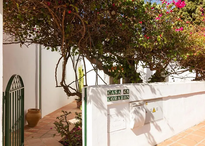 Casa Corazon Burriana Casasol * Nerja